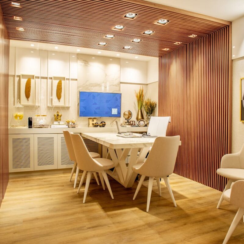 Factors That Influence Title Insurance Premiums in Florida